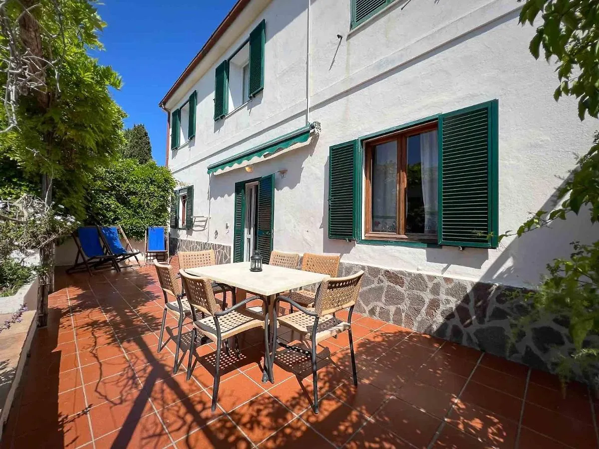 Azienda Agricola Sapereta Villa Porto Azzurro 0*,  Italy