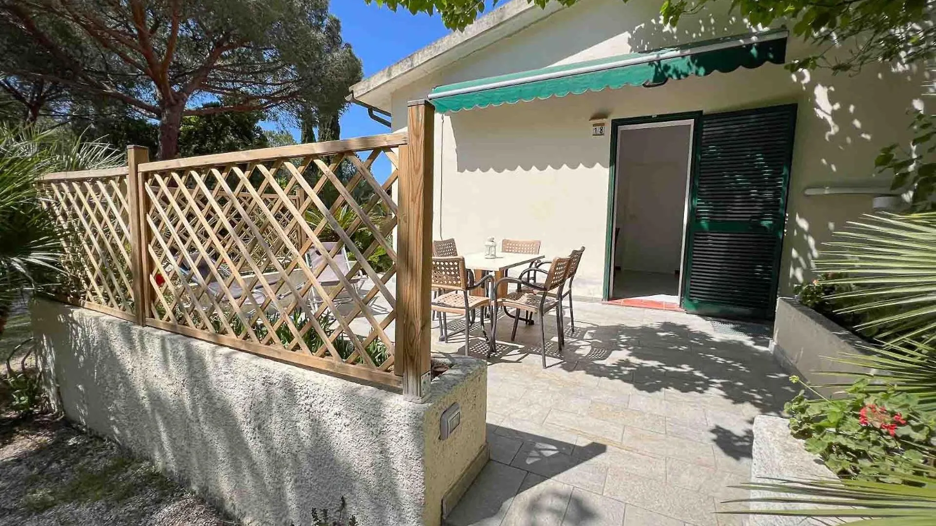 Azienda Agricola Sapereta Villa Porto Azzurro Italy