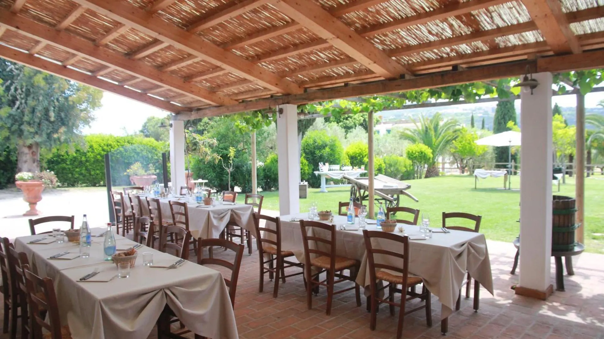 Azienda Agricola Sapereta Villa Porto Azzurro