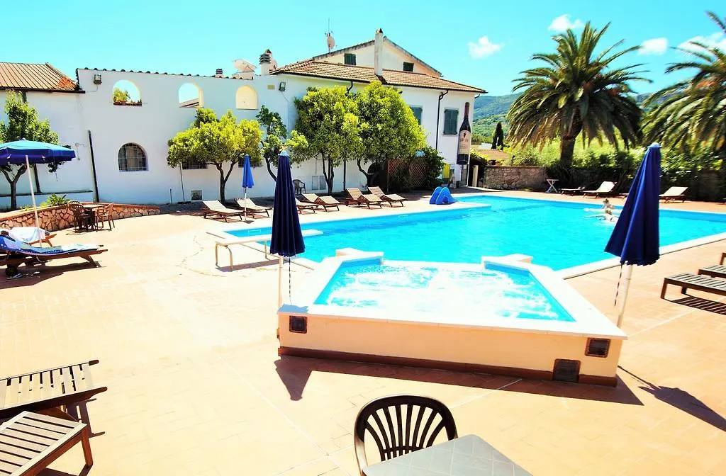 Azienda Agricola Sapereta Villa Porto Azzurro