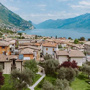 https://campolivo.it-lombardy.com